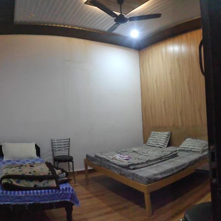 Hotel Trishul Inn Karnaprayāg Exteriér fotografie